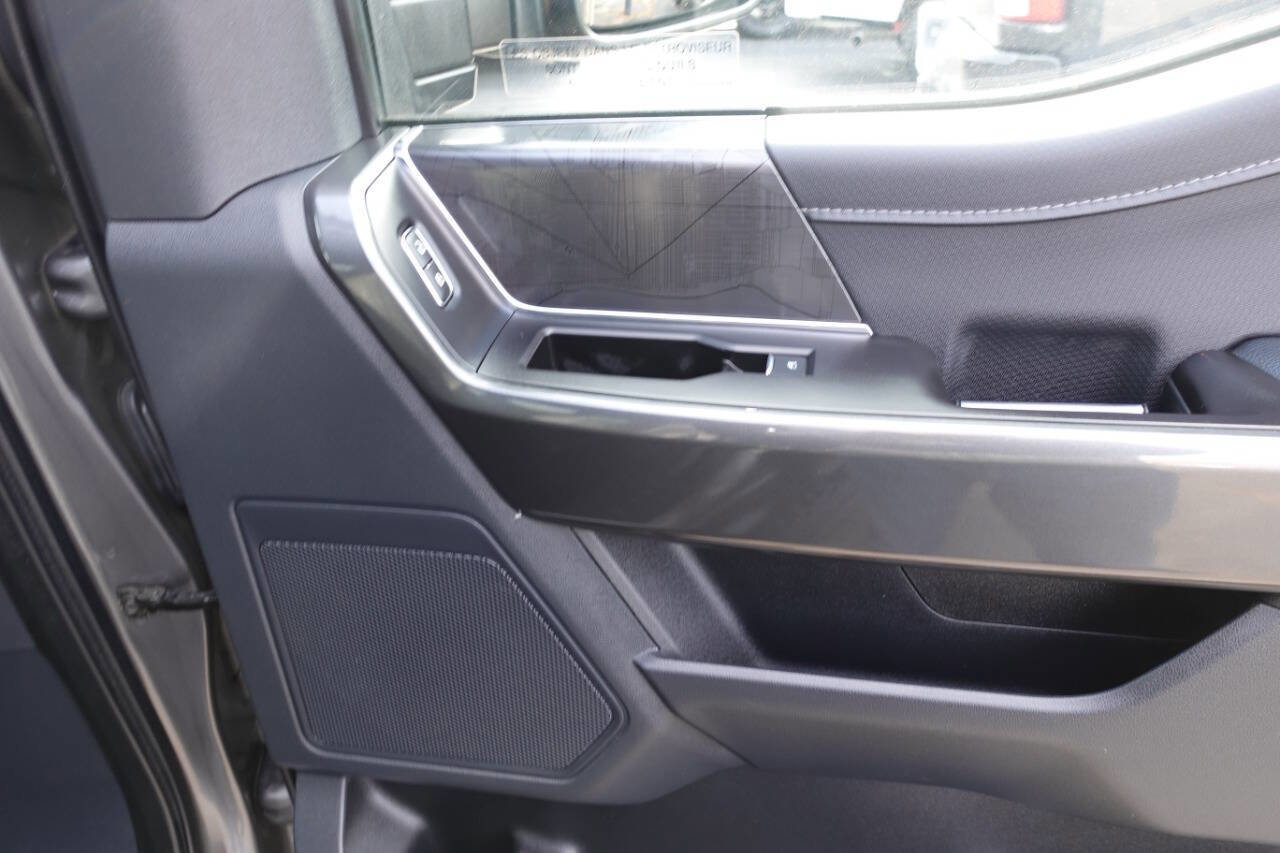 Used 2022 Ford F150 XLT w/ Equipment Group 302A High image 33