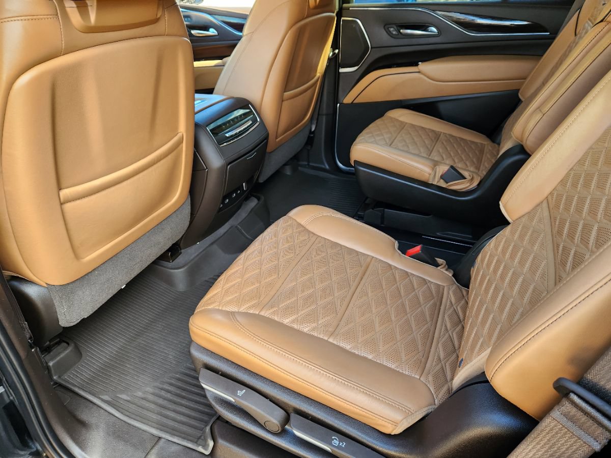 Used 2021 Cadillac Escalade Sport w/ Driver Assist Tech Package AWD/4WD image 51
