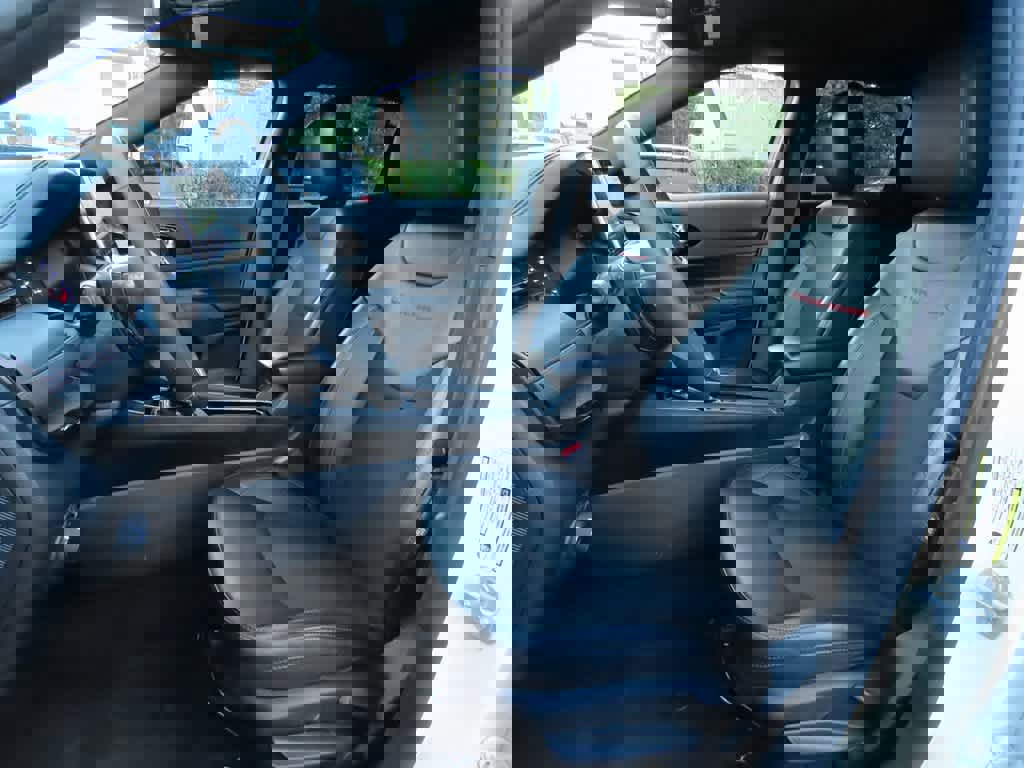 Used 2024 Jeep Compass Trailhawk image 14