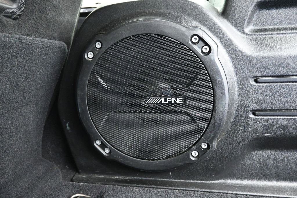 Used 2018 Jeep Wrangler Unlimited Sahara AWD/4WD image 35