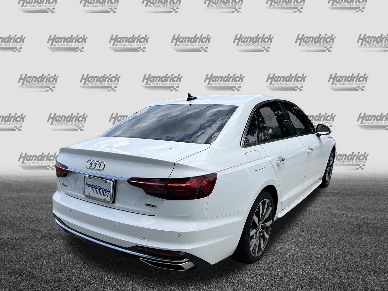 Used 2021 Audi A4 2.0T Premium Plus w/ Premium Plus Package AWD/4WD image 9