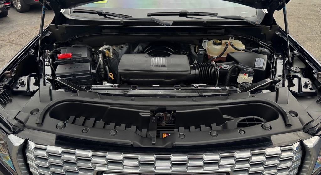 Used 2021 GMC Yukon XL Denali w/ Denali Ultimate Package AWD/4WD image 39