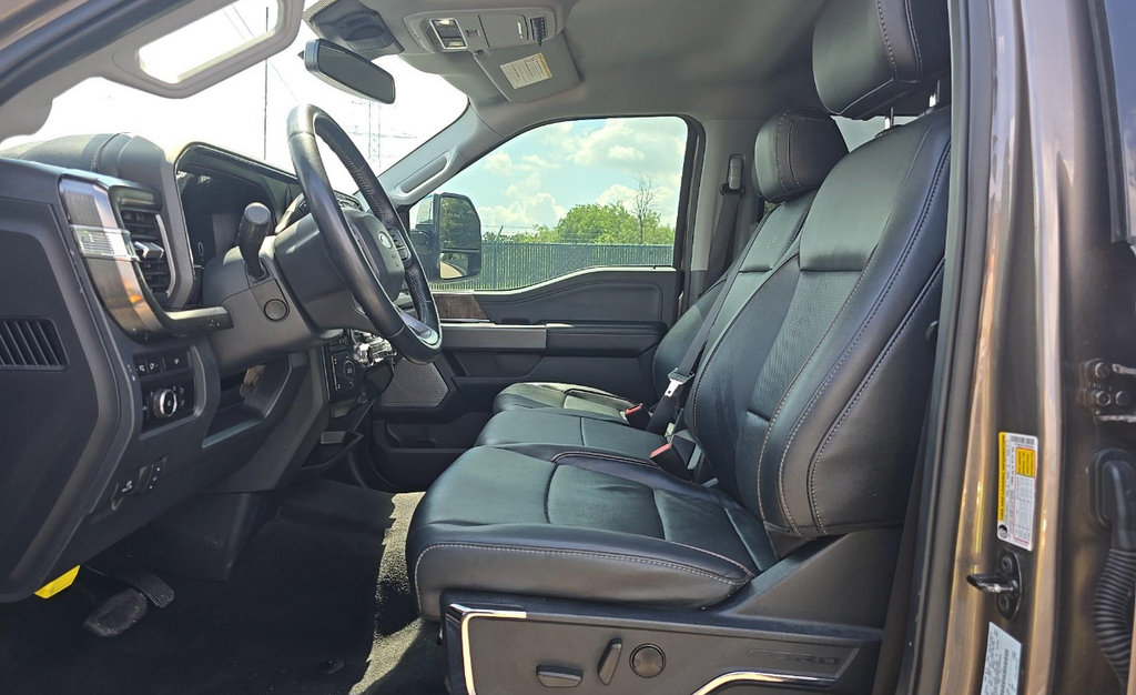 Used 2023 Ford F350 Lariat w/ Tow Technology Package AWD/4WD image 8