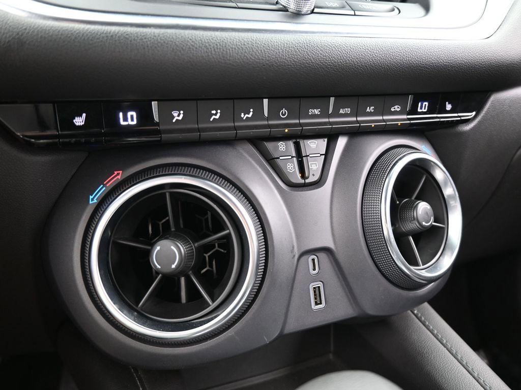 Used 2022 Chevrolet Blazer LT w/ Redline Edition image 24