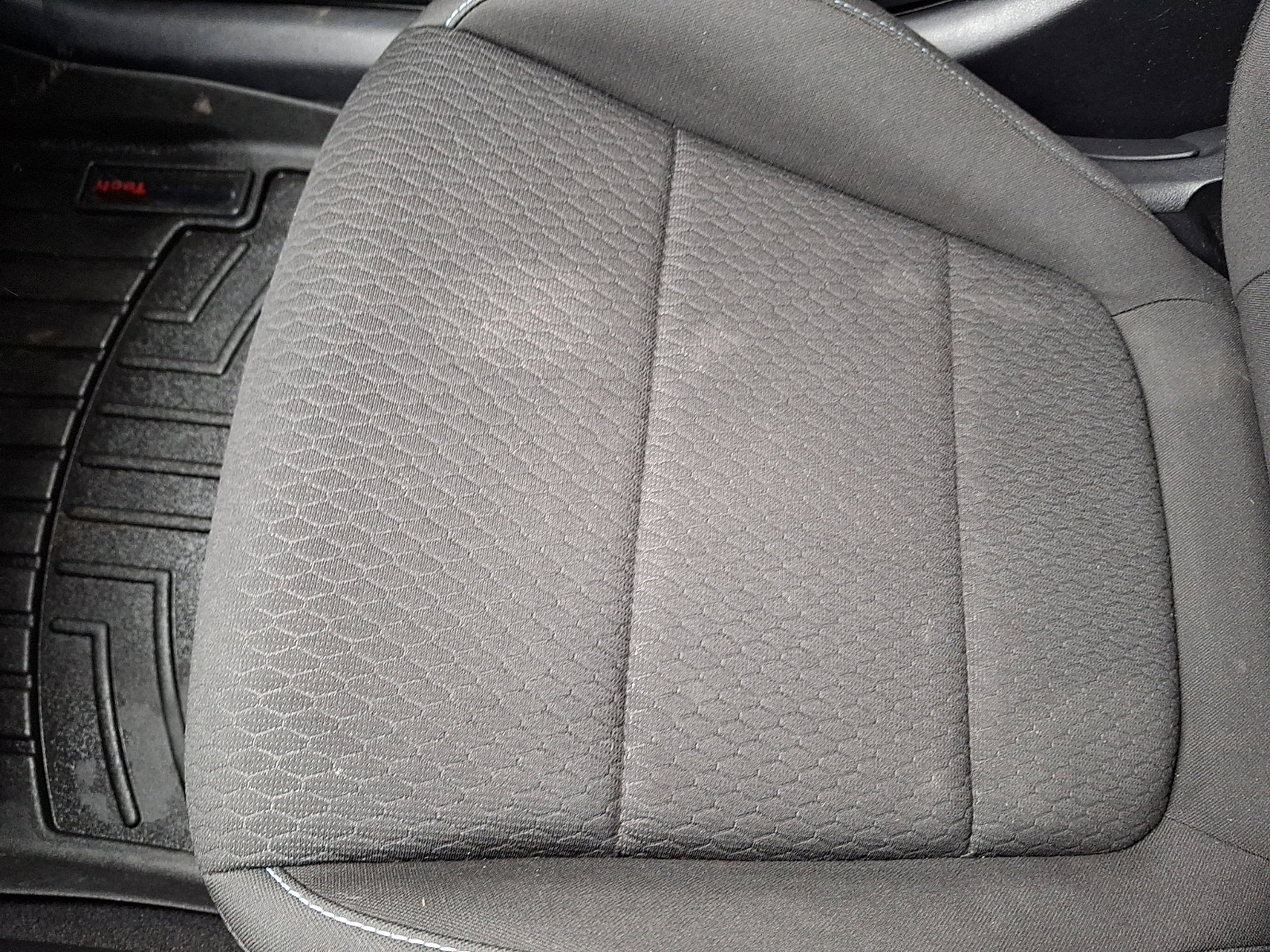 Used 2019 Hyundai Veloster N N w/ Performance Package image 26