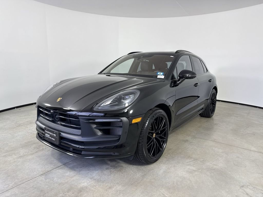 Certified 2022 Porsche Macan GTS AWD/4WD image 1
