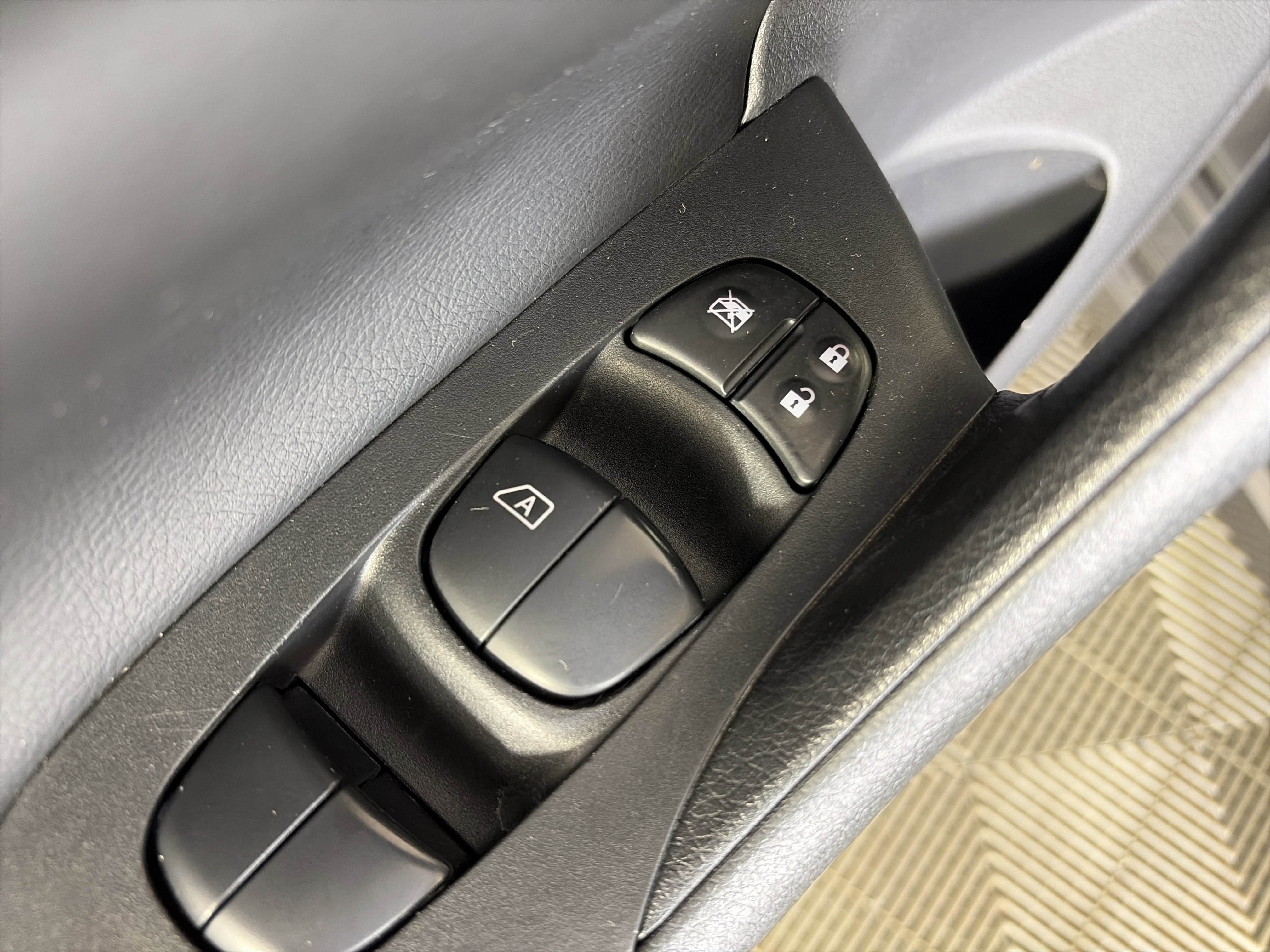 Used 2018 Nissan Altima 2.5 S w/ S Convenience Package image 26