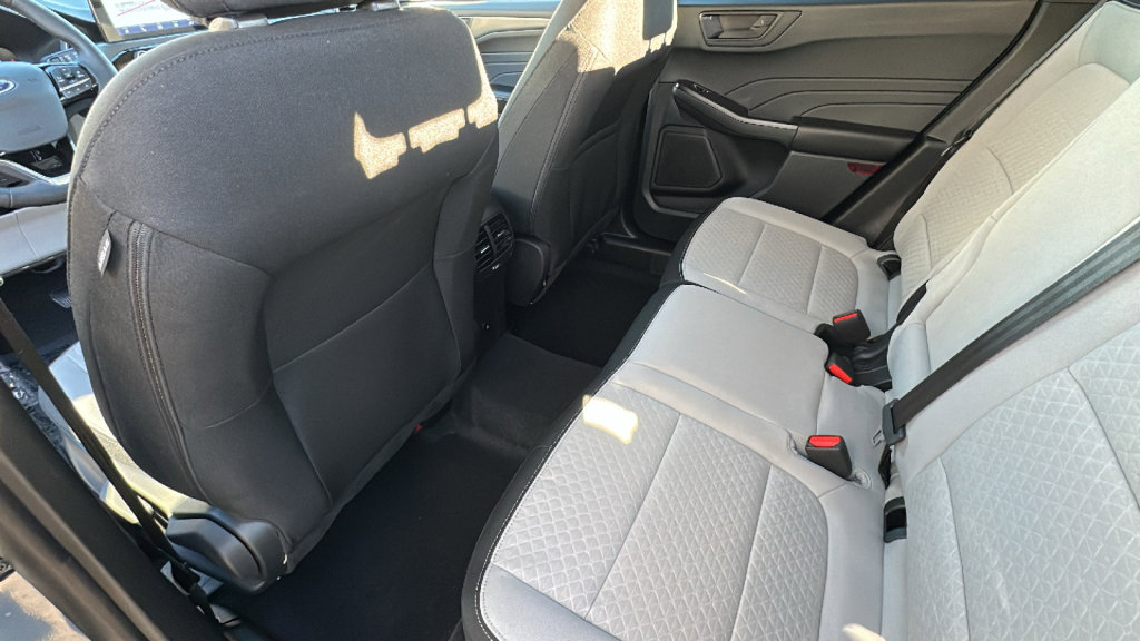 New 2026 Ford Escape Active w/ Cold Weather Package image 24