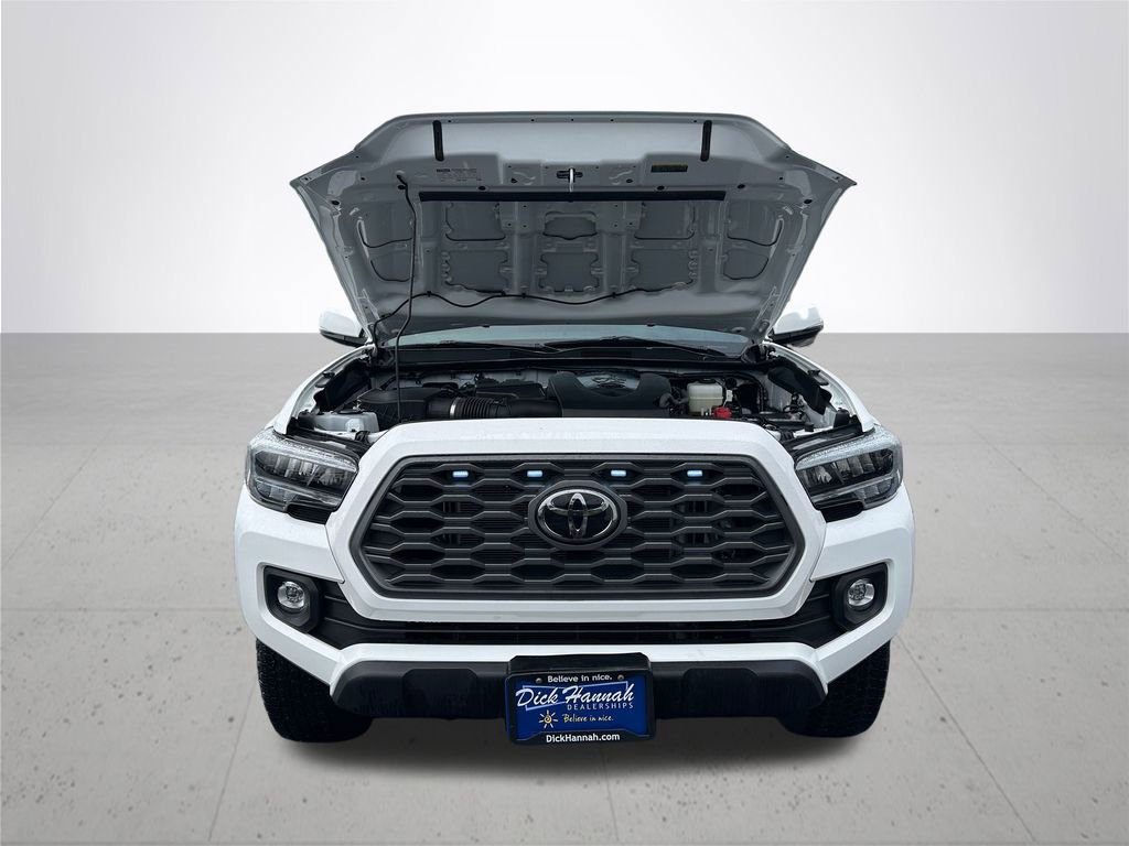 Used 2023 Toyota Tacoma TRD Off-Road image 5