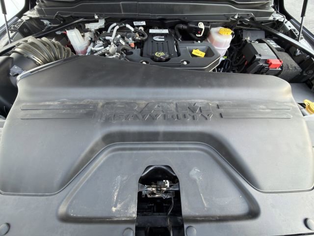 Used 2025 RAM 2500 Laramie w/ Night Edition image 31