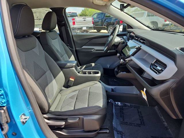 New 2027 Chevrolet Bolt LT w/ Comfort Package FWD image 27