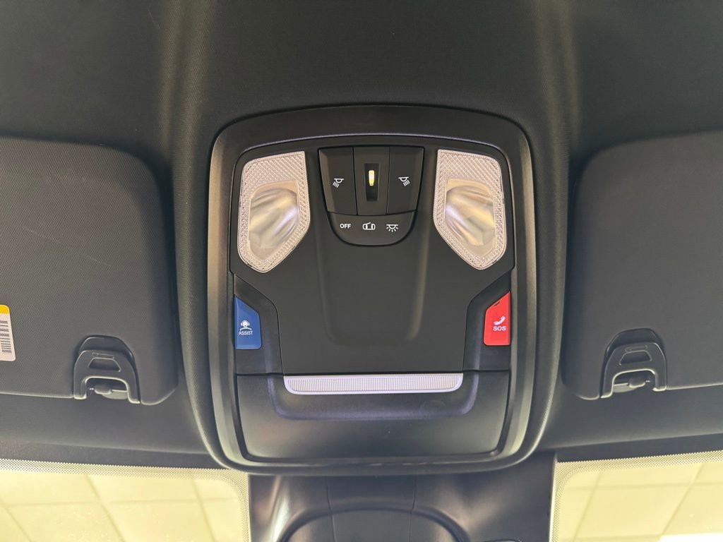 Used 2025 RAM 3500 Tradesman w/ Chrome Appearance Group image 38