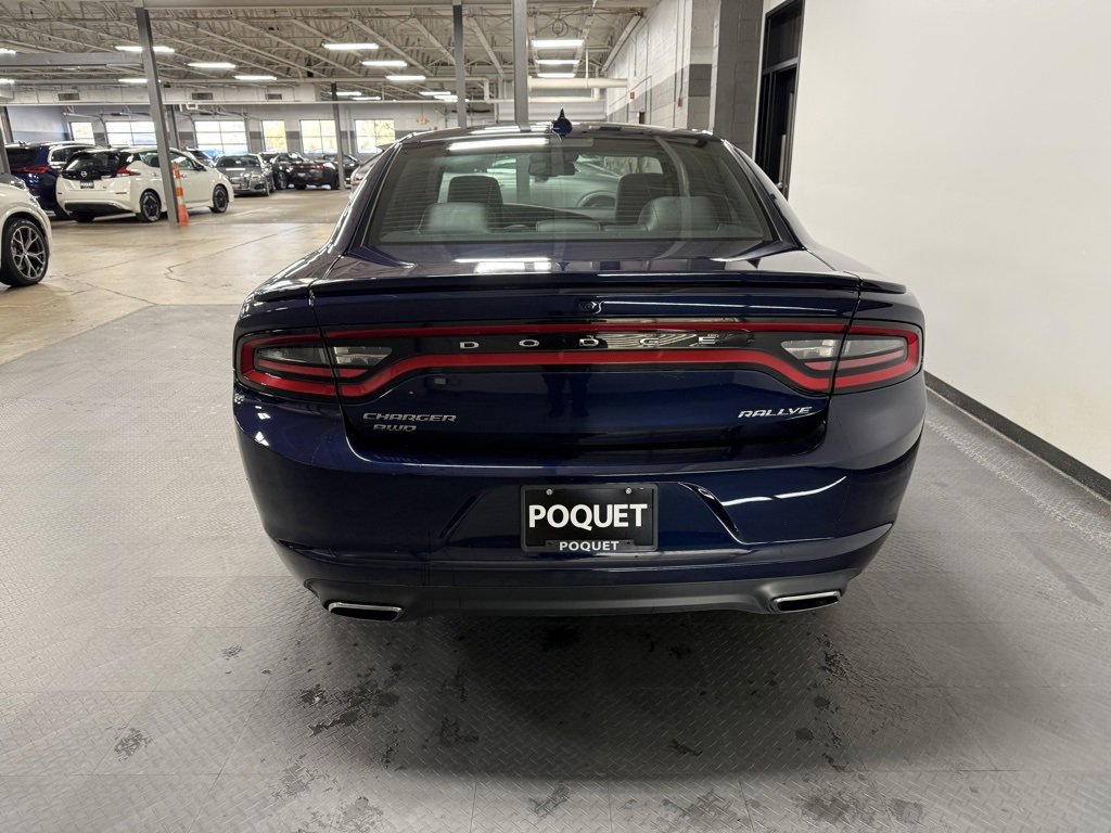 Used 2016 Dodge Charger SXT w/ Rallye Group image 5