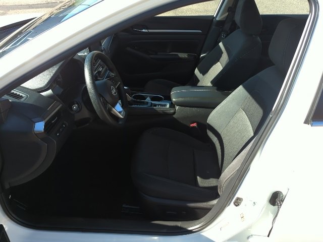 Used 2023 Nissan Altima 2.5 SV image 15