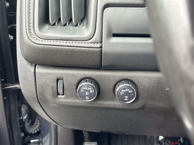 Used 2021 GMC Canyon Denali AWD/4WD image 16
