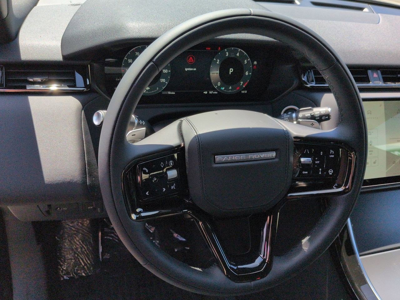 New 2026 Land Rover Range Rover Velar S AWD/4WD image 10