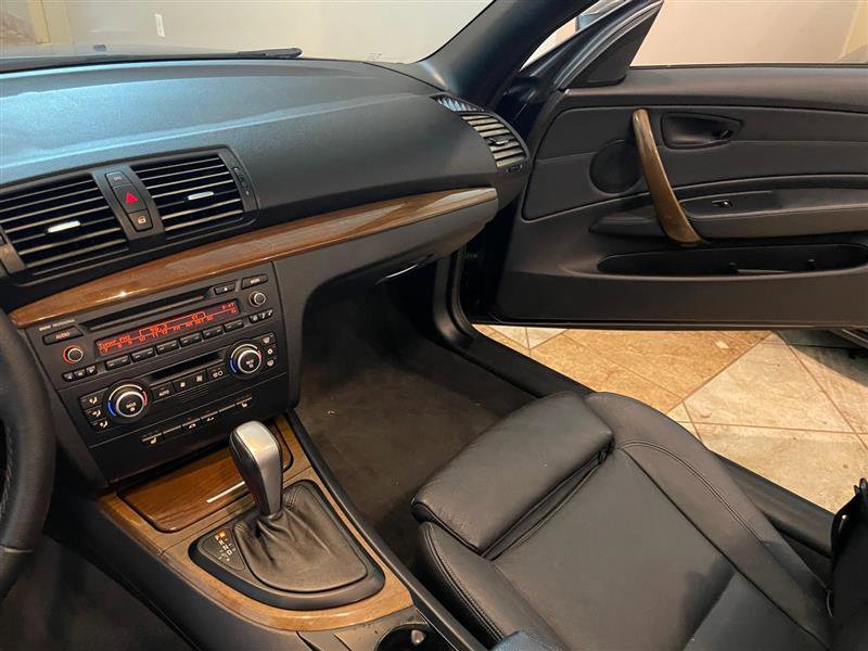 Used 2009 BMW 128i Convertible image 62