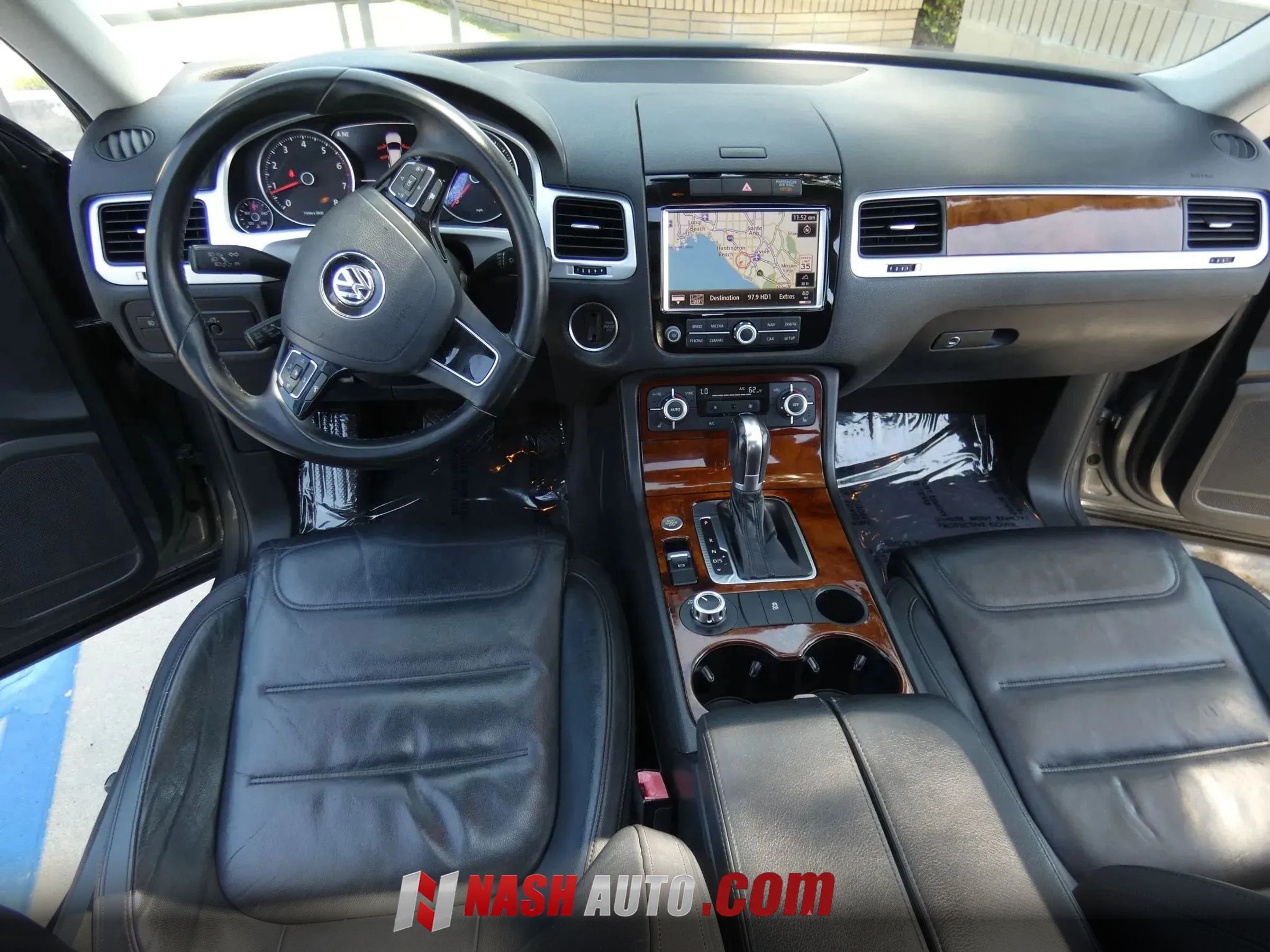 Used 2014 Volkswagen Touareg VR6 AWD/4WD image 19