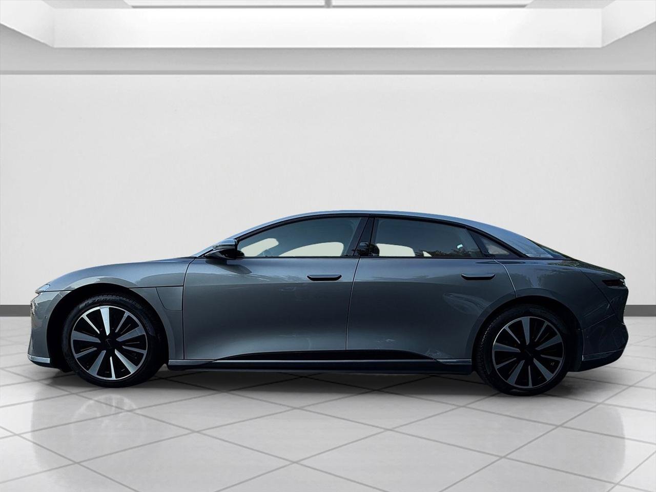 Used 2023 Lucid Air Grand Touring AWD/4WD image 2