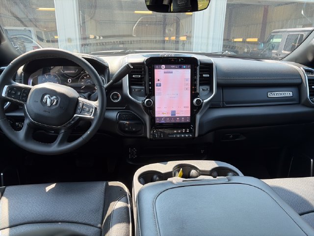 Used 2026 RAM 2500 Laramie AWD/4WD image 12