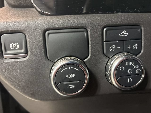 Used 2024 GMC Sierra 1500 Elevation RWD image 25