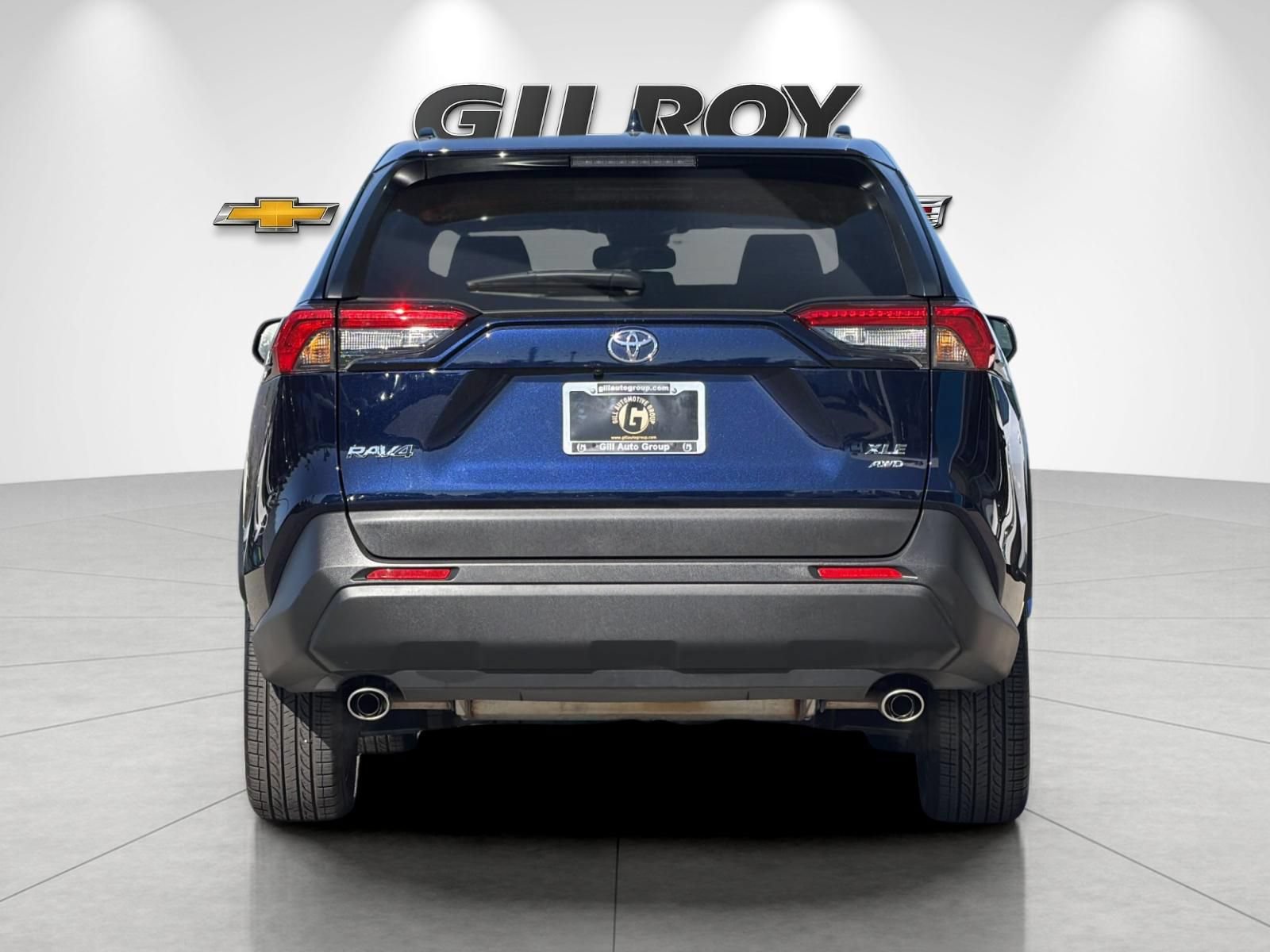 Used 2025 Toyota RAV4 XLE Premium AWD/4WD image 4