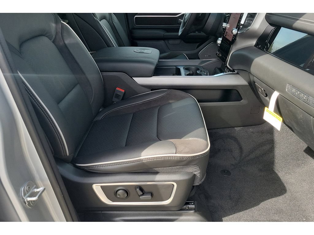 New 2026 RAM 1500 Laramie w/ Night Edition AWD/4WD image 37