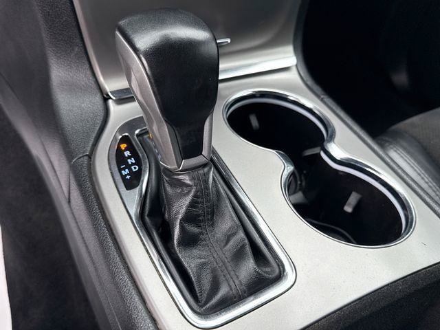 Used 2022 Jeep Grand Cherokee Laredo X RWD image 23