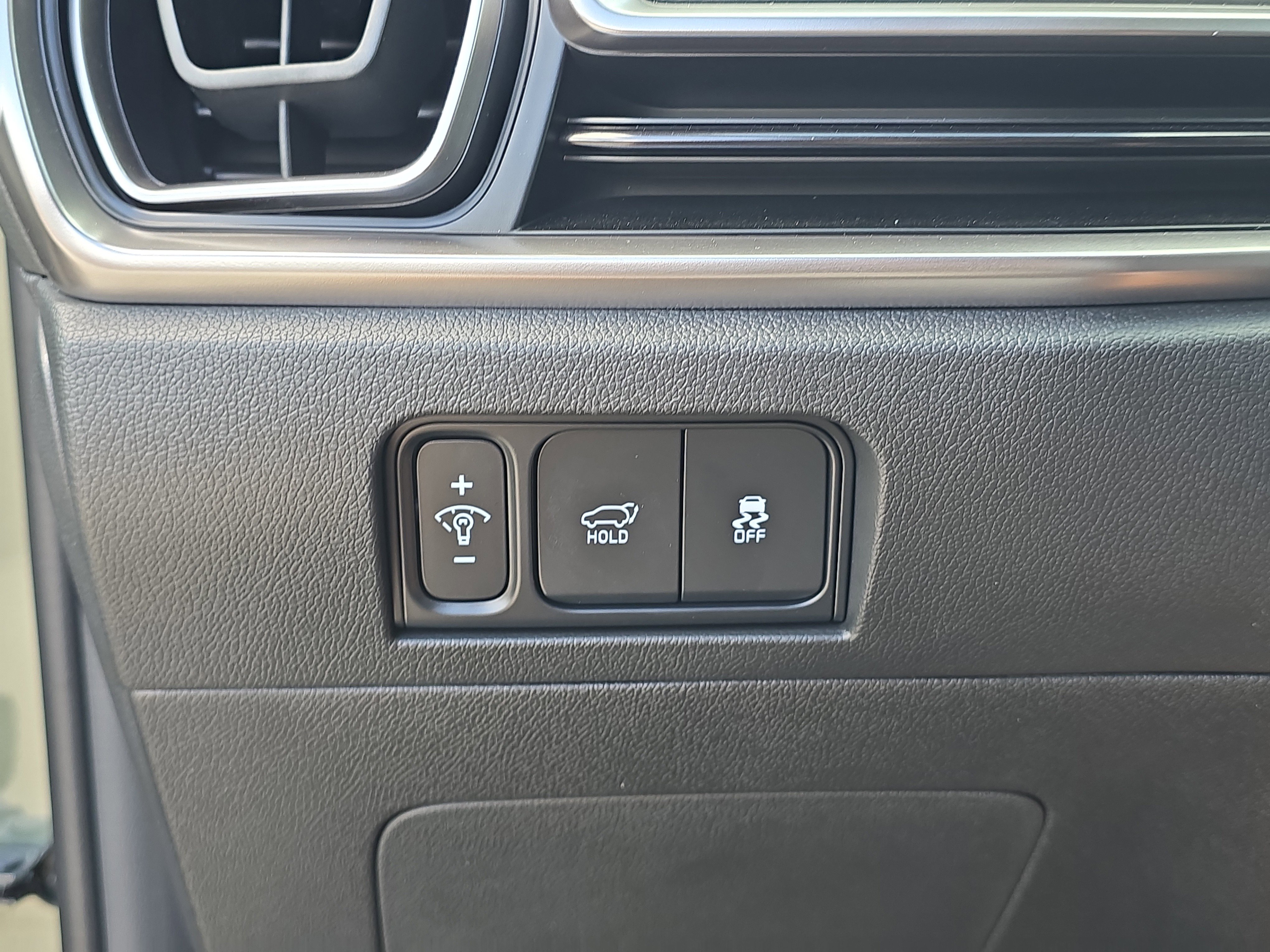 Certified 2025 Kia Sorento X-Line EX image 29