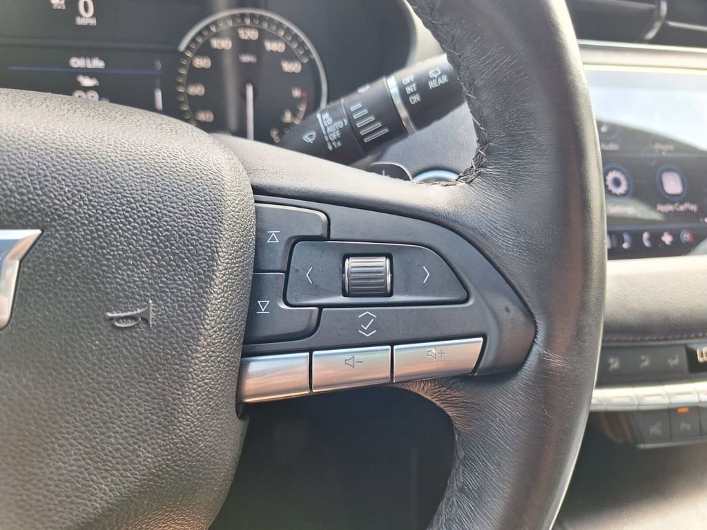 Certified 2023 Cadillac XT4 Premium Luxury w/ Enhanced Visibility Package image 18