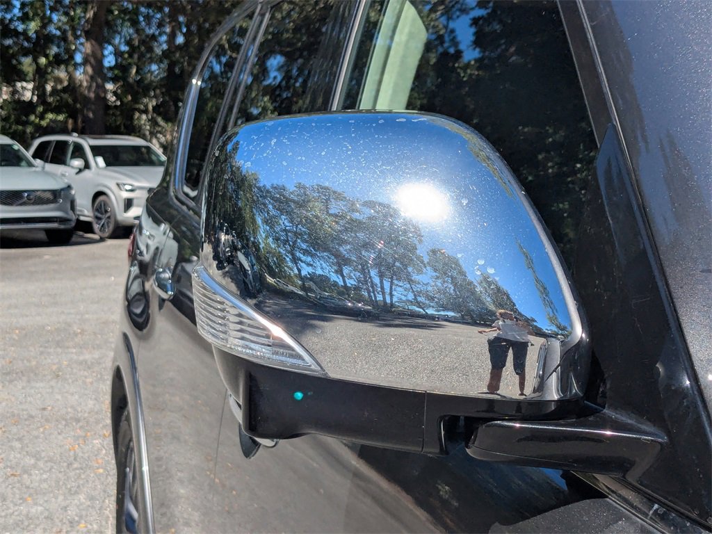 Used 2023 Nissan Armada Platinum w/ Cargo Package image 10