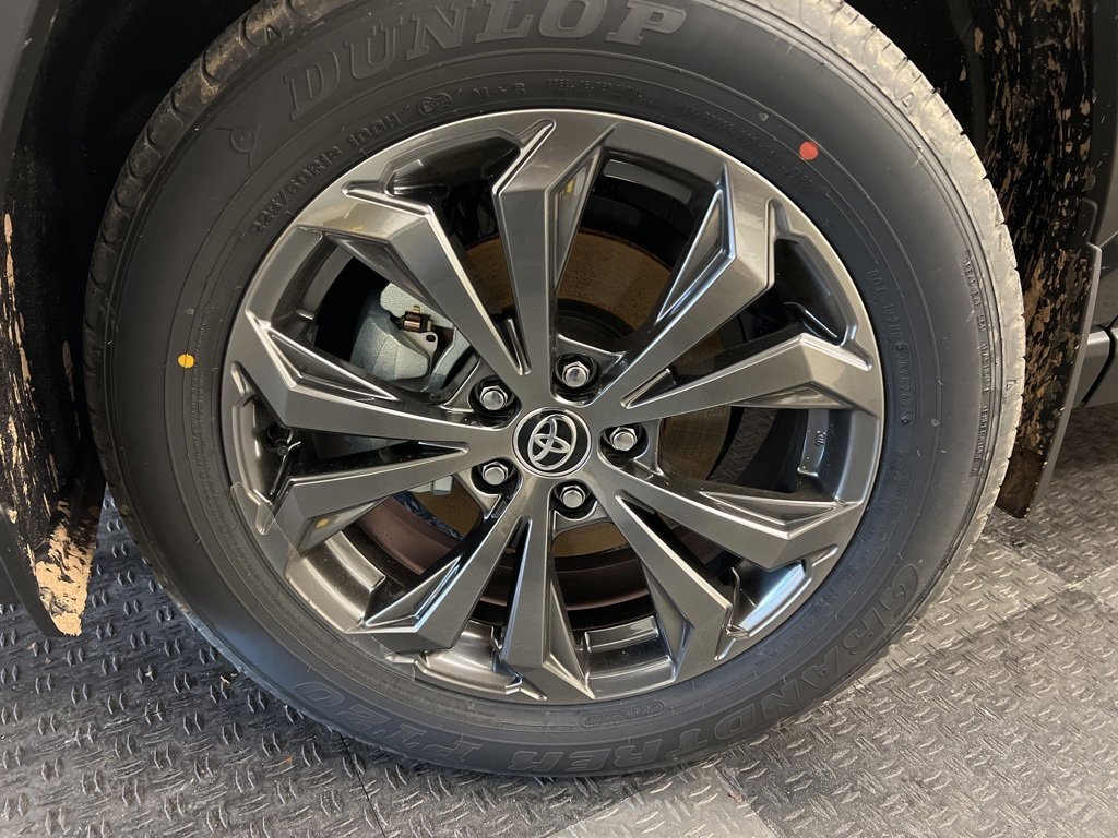 New 2025 Toyota RAV4 Limited image 2