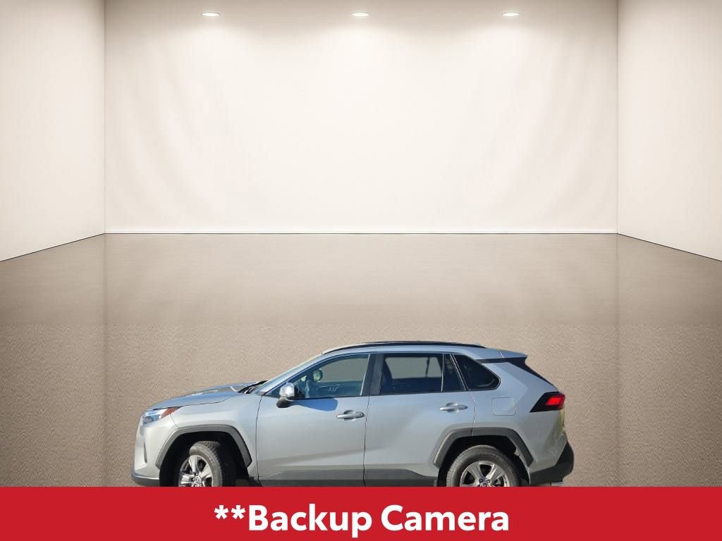 Used 2024 Toyota RAV4 XLE image 4