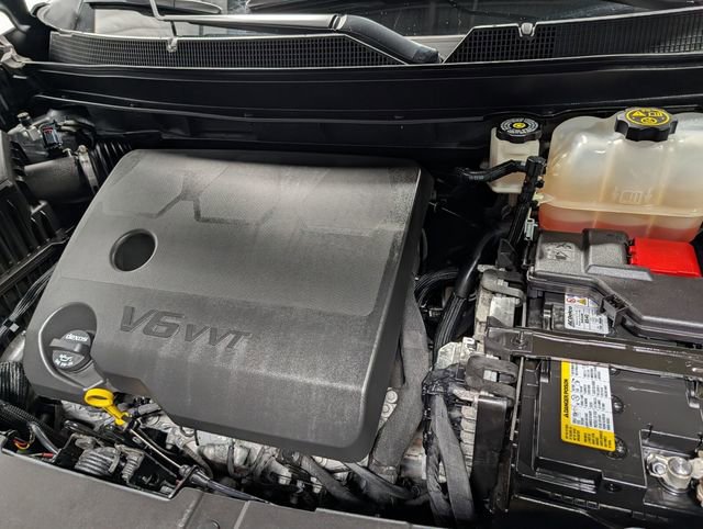 Used 2023 Chevrolet Traverse LT w/ LT Premium Package AWD/4WD image 33