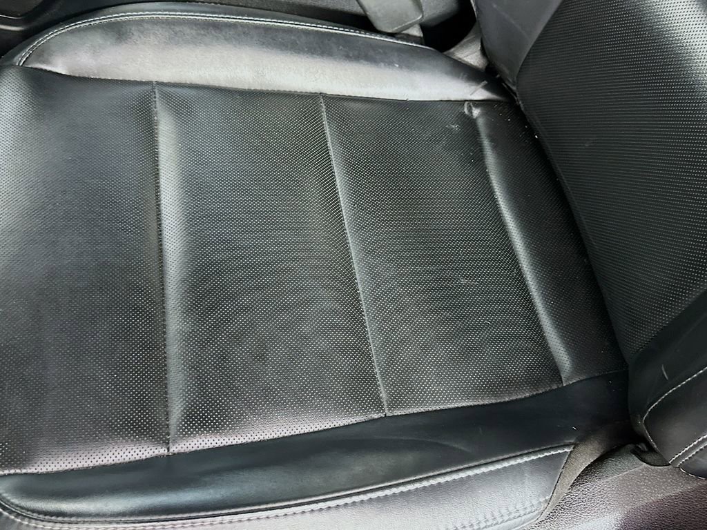 Used 2020 Kia Telluride S w/ S 8 Passenger Seating Package image 18