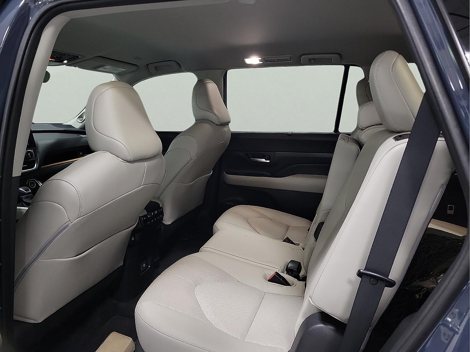 Certified 2024 Toyota Grand Highlander FWD image 9