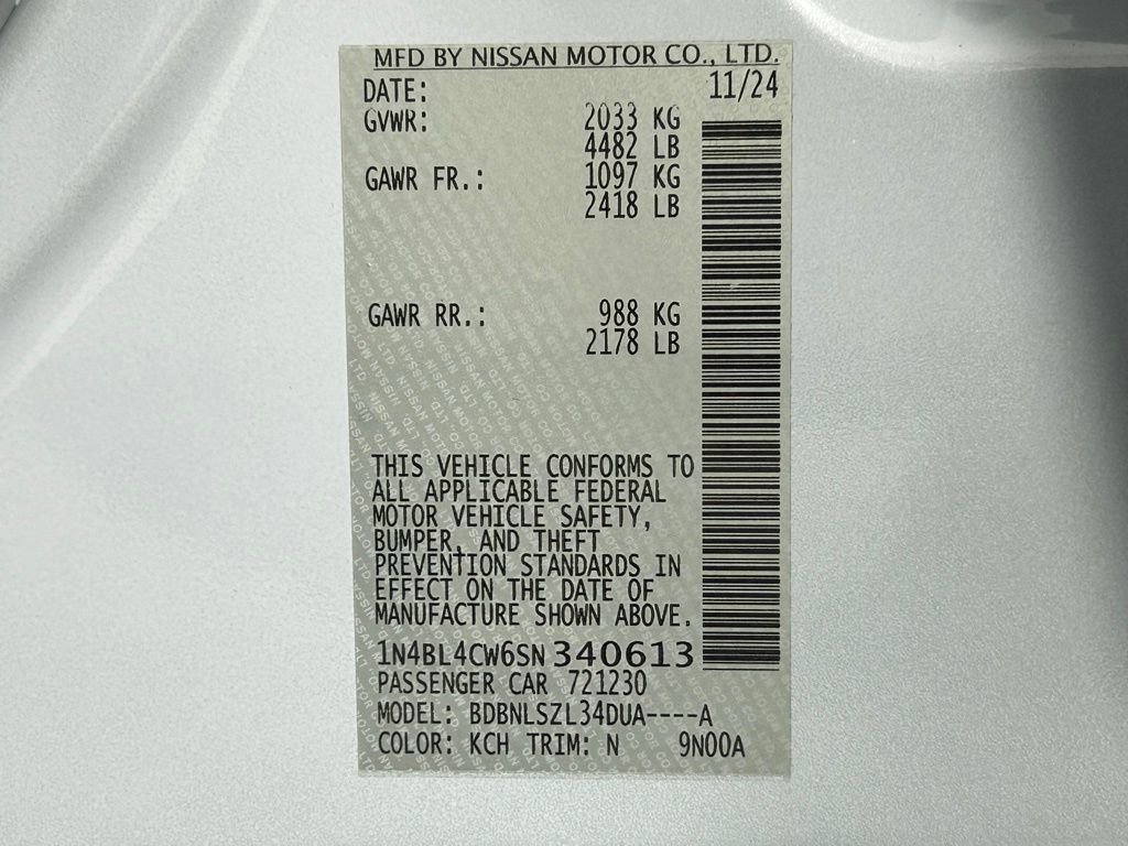 Used 2025 Nissan Altima 2.5 SR image 34