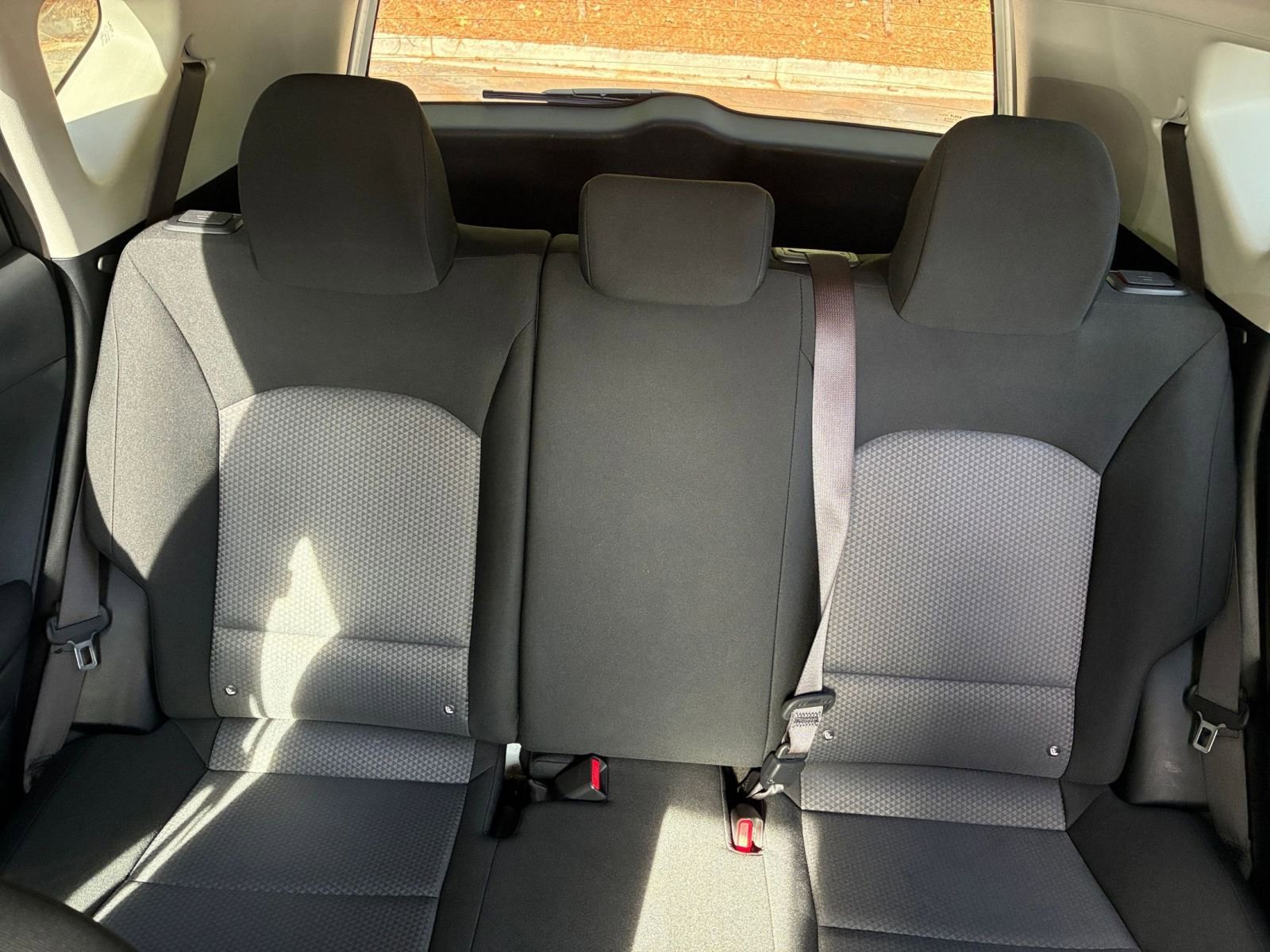 Used 2025 Kia Soul LX w/ LX Technology Package FWD image 45