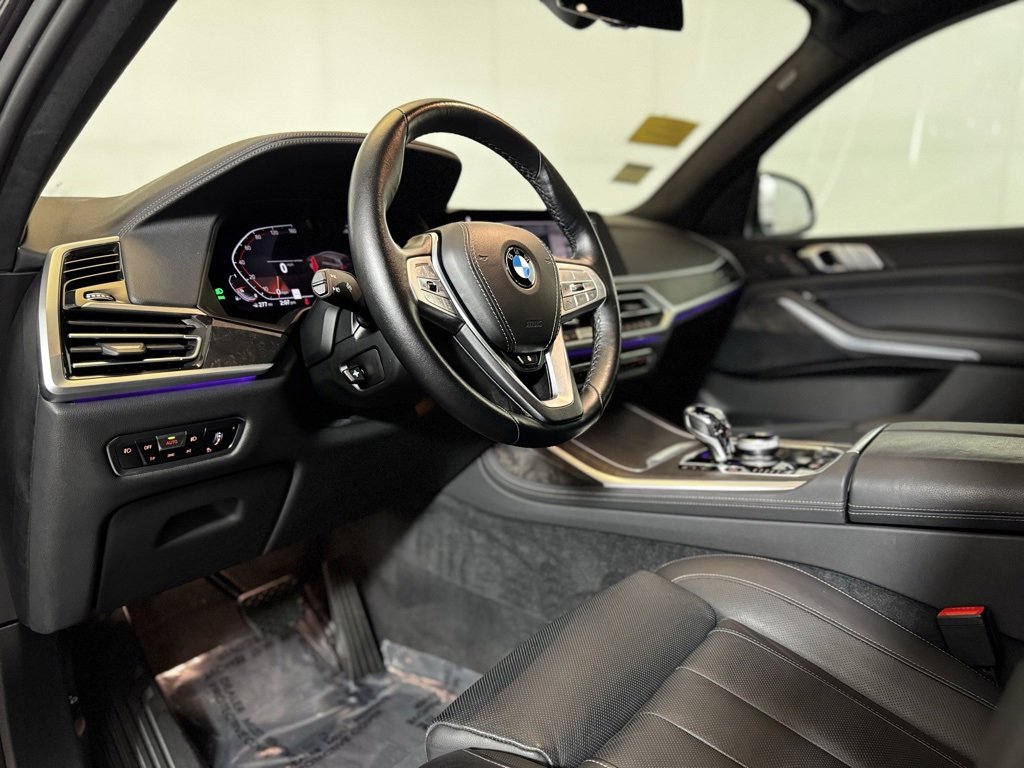 Used 2022 BMW X7 xDrive40i w/ Executive Package image 15