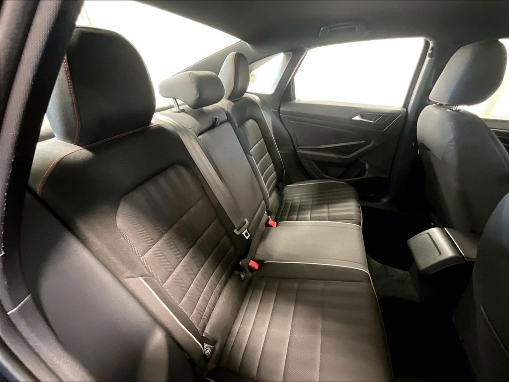 Used 2019 Volkswagen Jetta GLI FWD image 16