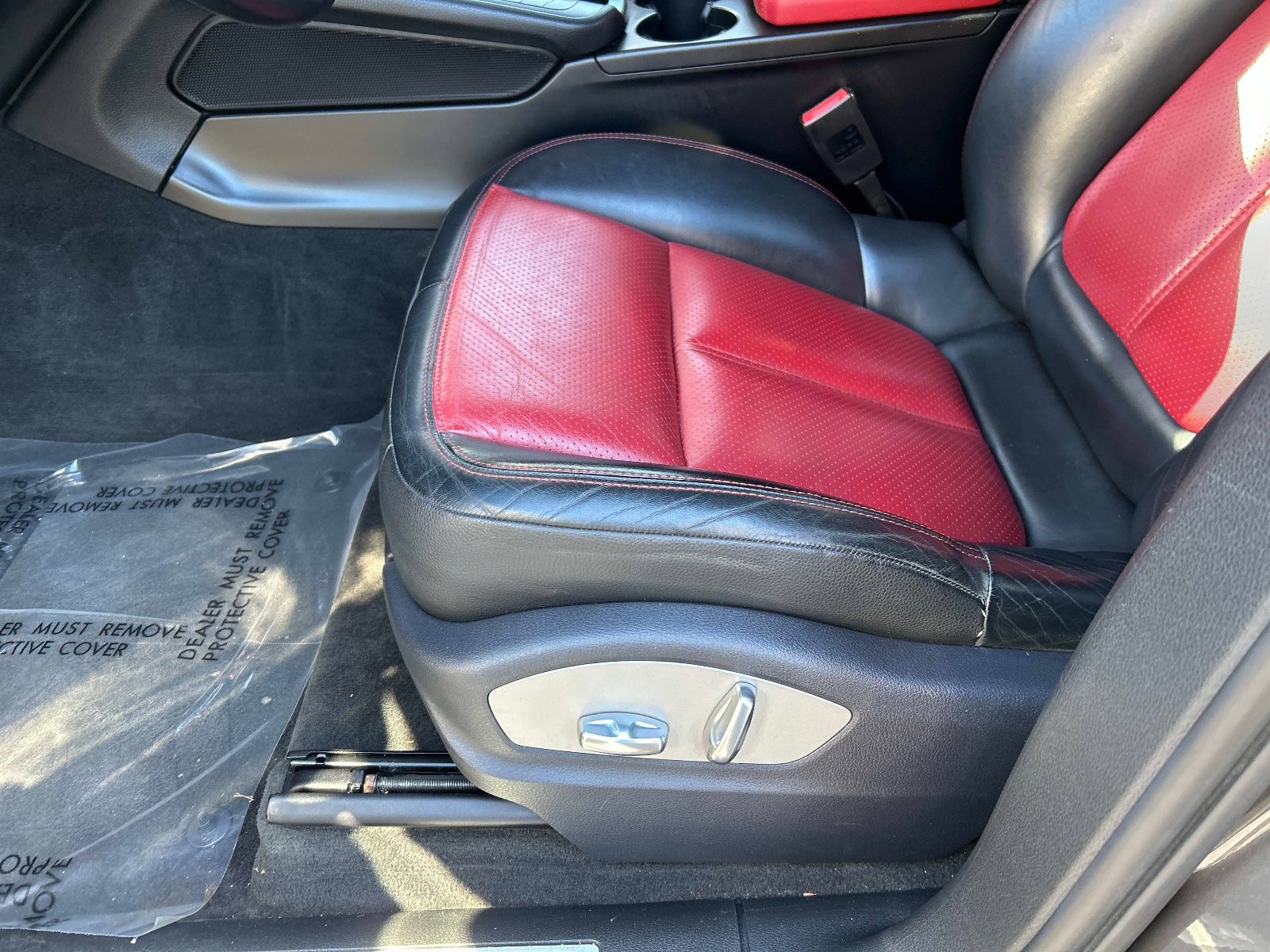 Used 2015 Porsche Macan S image 21