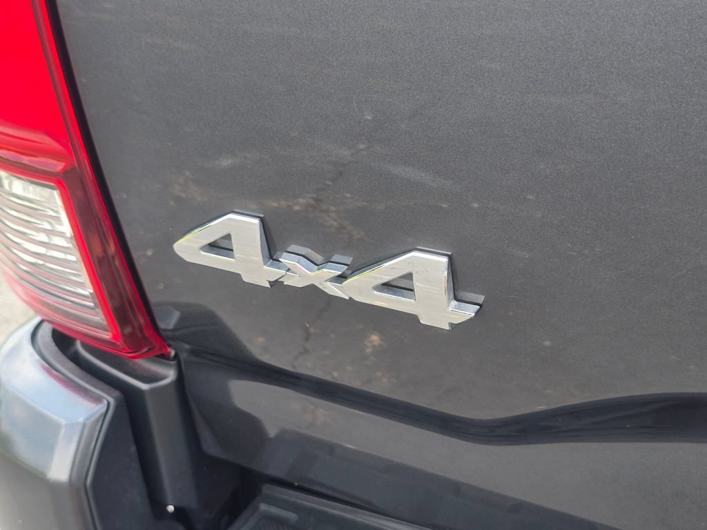 Certified 2023 Toyota Tacoma SR AWD/4WD image 13