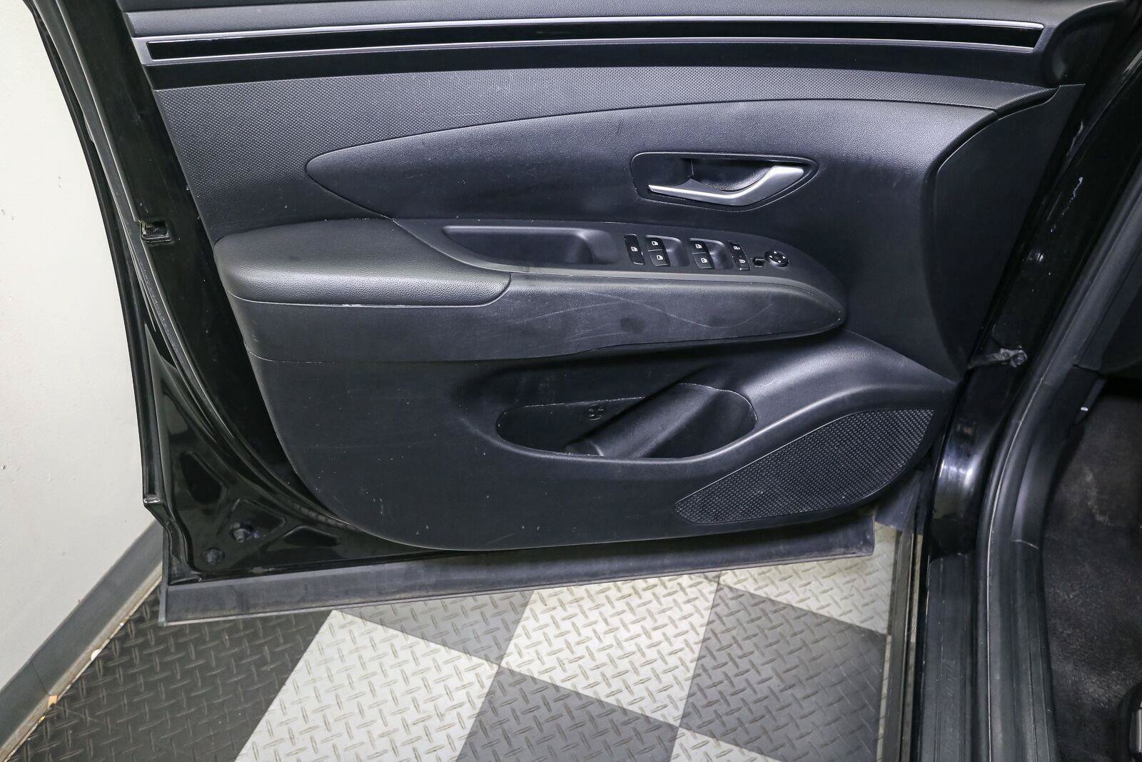 Used 2024 Hyundai Tucson SEL AWD/4WD image 38