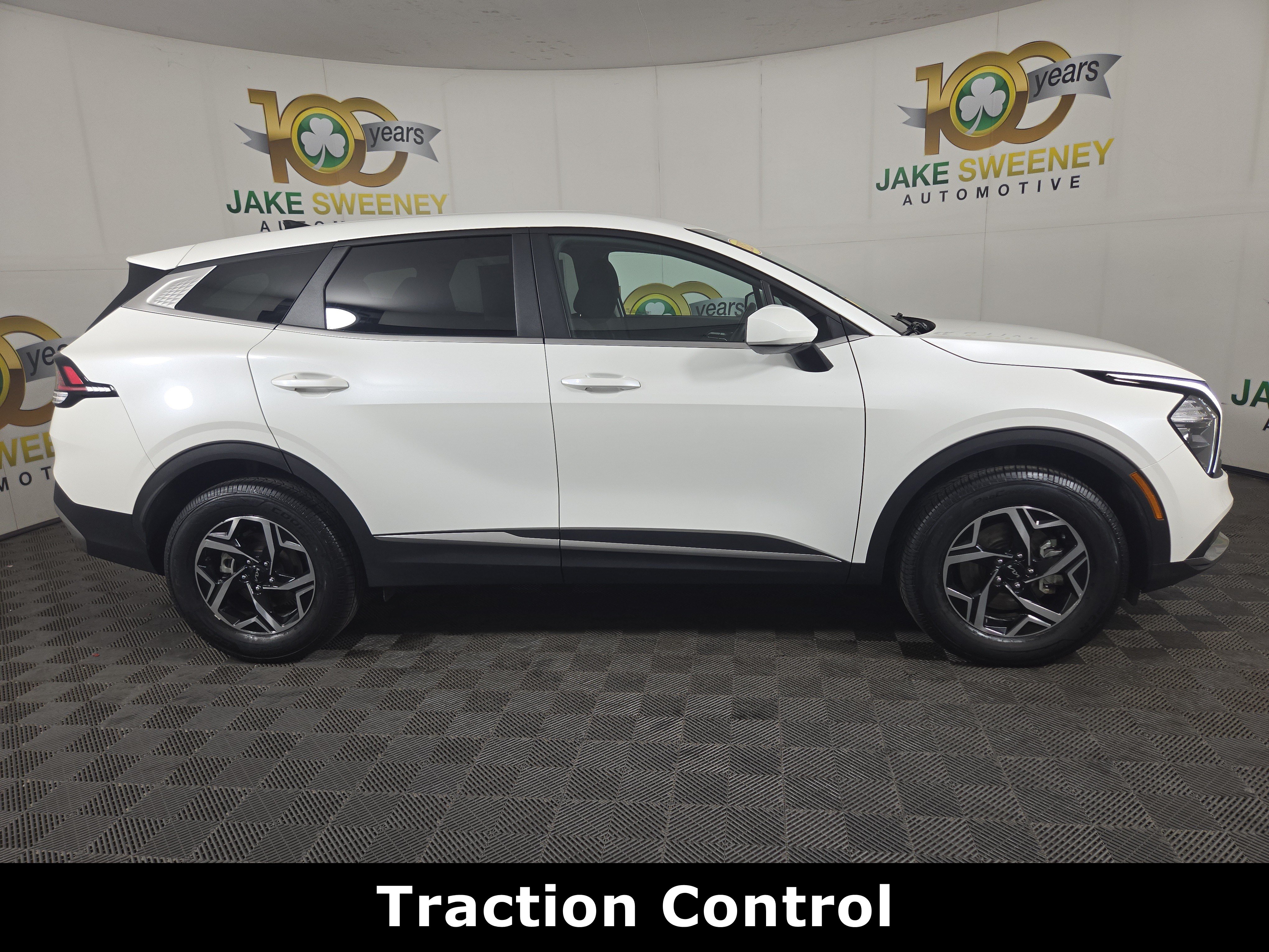 Used 2023 Kia Sportage LX AWD/4WD image 10