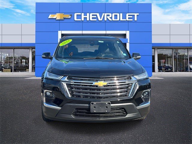 Certified 2023 Chevrolet Traverse LT w/ Rear Camera Mirror Package video 2
