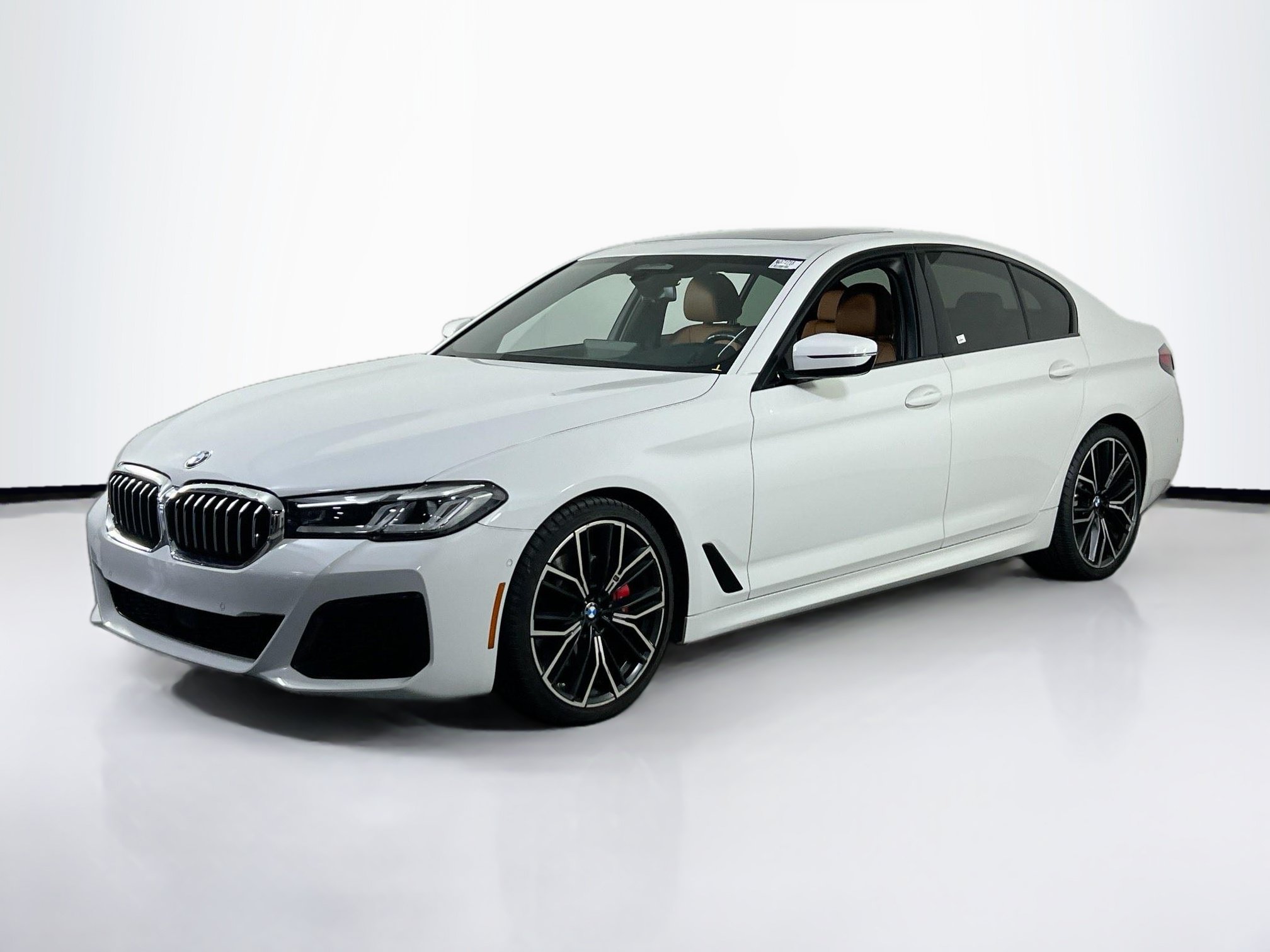 Used 2022 BMW 530i w/ M Sport Package RWD image 1