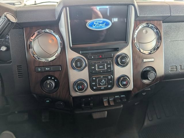 Used 2016 Ford F250 Lariat w/ Lariat Interior Package image 21