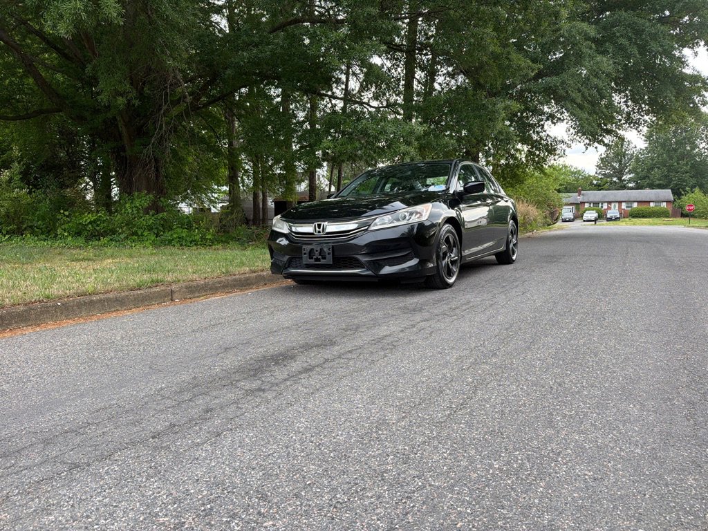 Used 2016 Honda Accord LX image 1