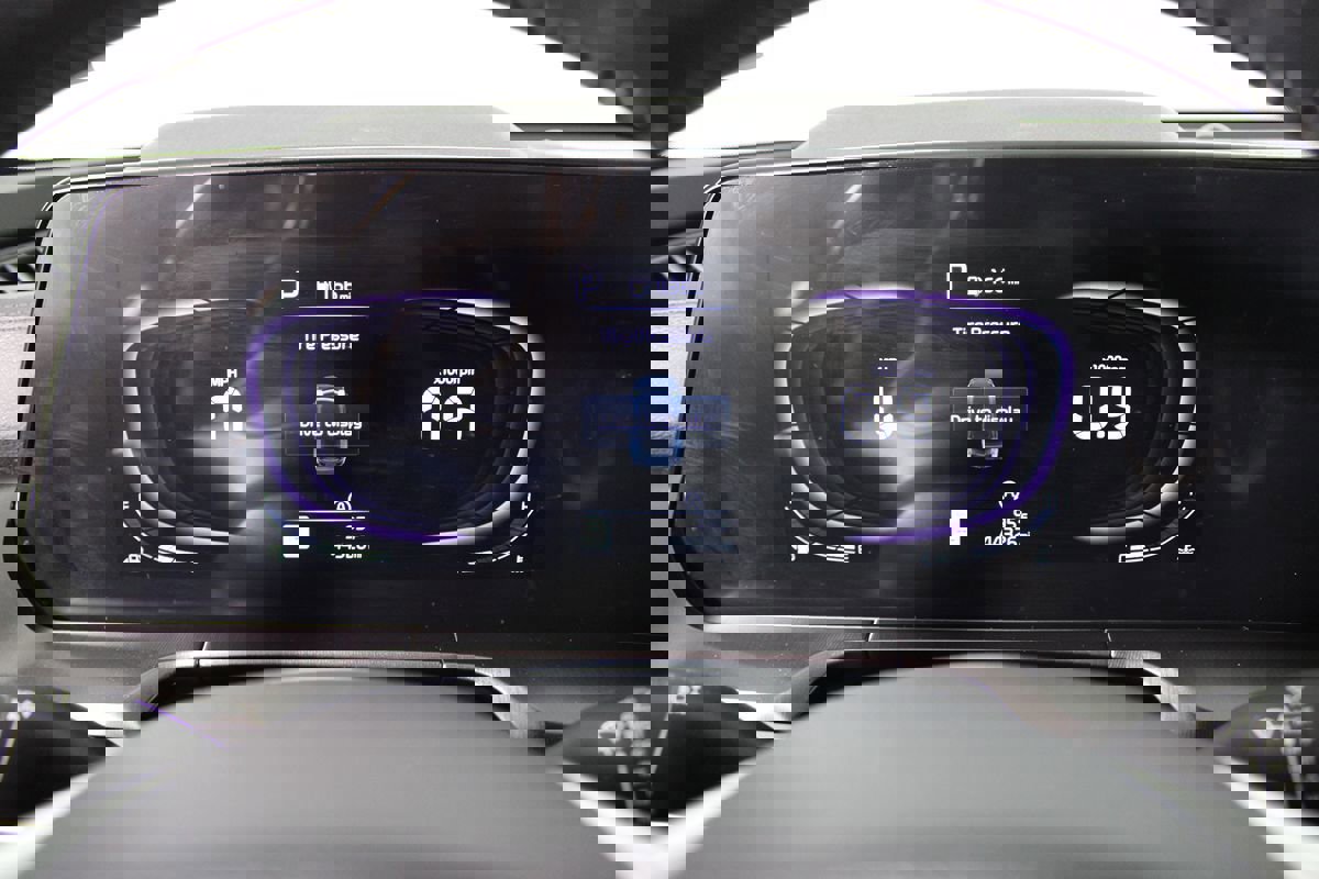 Used 2023 Kia Telluride S image 7