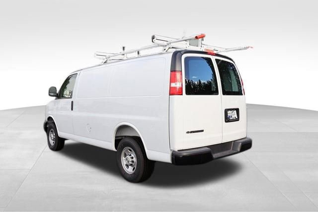 New 2025 Chevrolet Express 2500 w/ Communications Package image 11